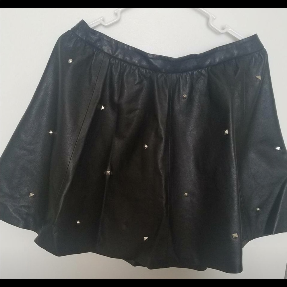 Leather skirt
